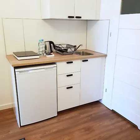 Metro Targowek * وارسو