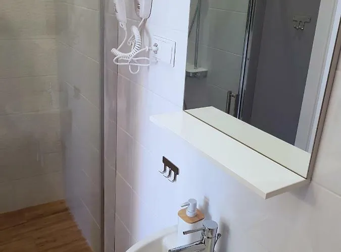 Metro Targowek Apartmán *