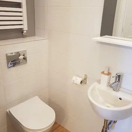 Metro Targowek Apartment Warschau